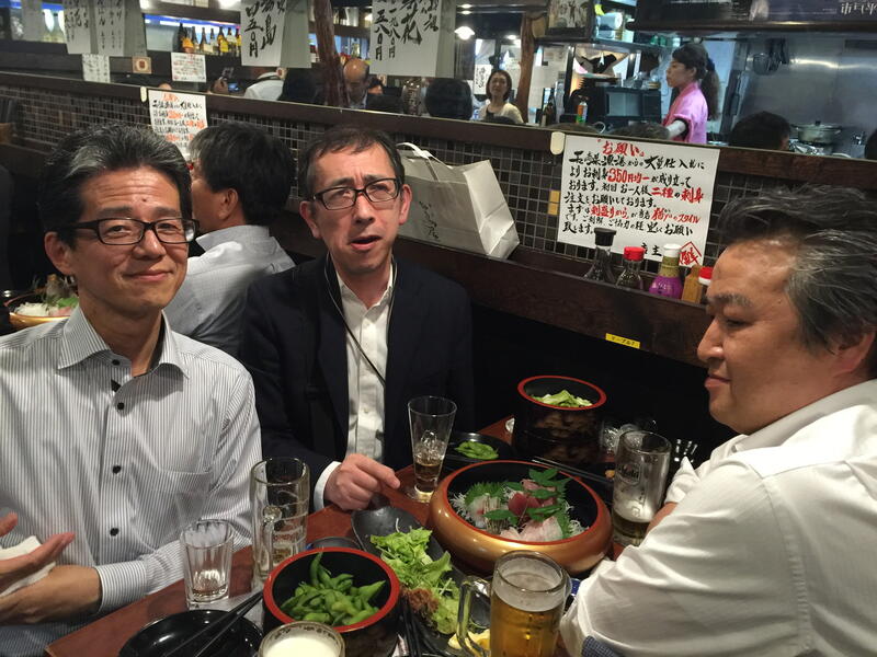 2016年 総会懇親会2次会 57年卒幹事